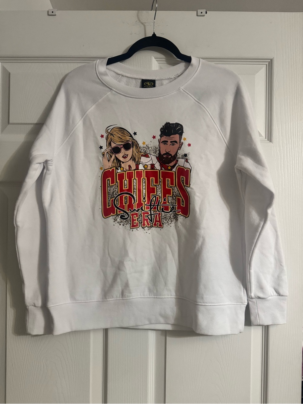Taylor Swift Travis Kelce Chiefs Era football Sweatshirt White Graphic Crewneck